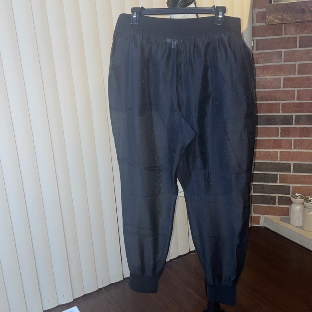 Woman’s new Good American sheer pants with stretch waist and leg bands size xl